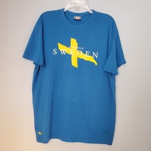 SWEDEN Graphic T, Size L